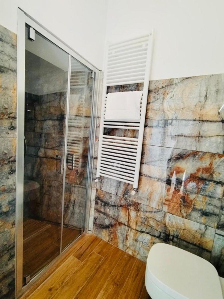 Hh Hermoso Housing Asti Ngoại thất bức ảnh