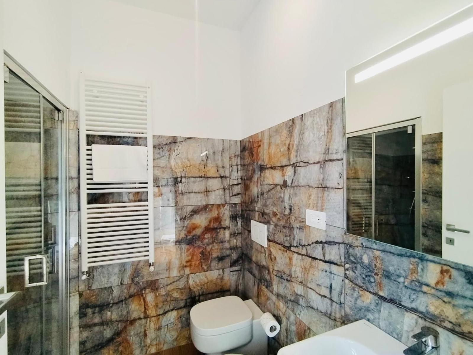 Hh Hermoso Housing Asti Ngoại thất bức ảnh